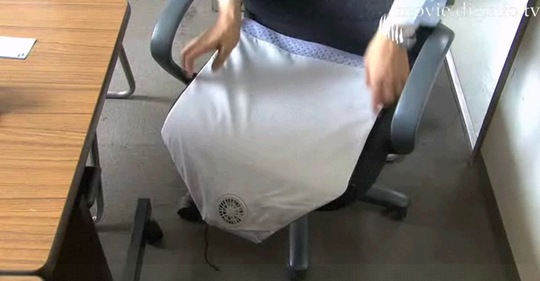 How to Stop Bum Sweat on Chairs